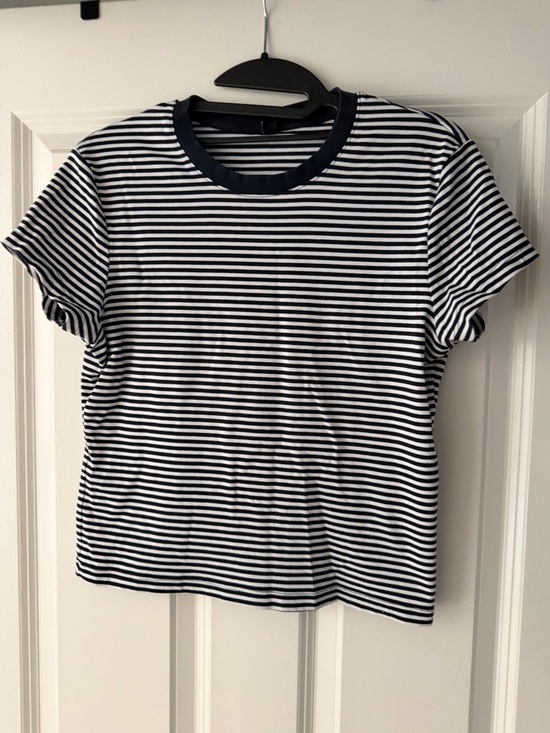 Uniqlo Tops - Uniqlo Black and White Striped Crewneck Tee
